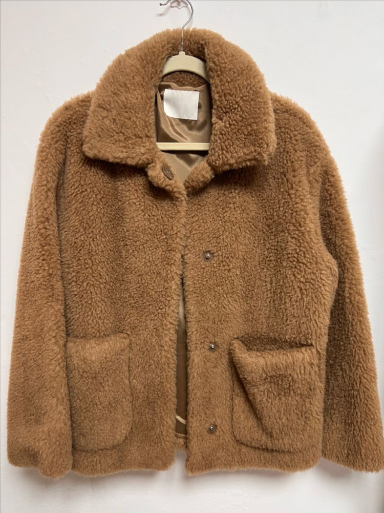 (최종할인) ore store 리얼 카멜 퍼 코트 이미지