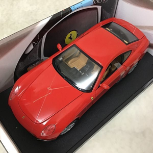 핫 휠 hotwheels 1/18 페라리 612 SCAGLETTI 레드.중고제품 팝니다. 이미지