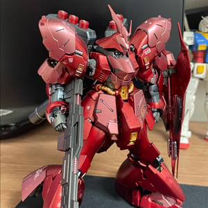 반다이 RG 사자비 건담 건프라 도색작 도색