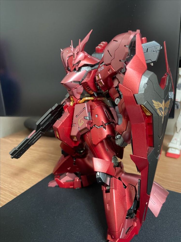 반다이 RG 사자비 건담 건프라 도색작 도색--2