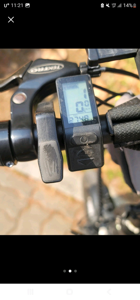 퀄리 엑스트론 프로 미니 24년형 전기자전거 팝니다--1