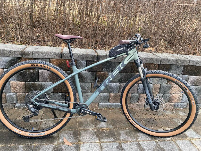 트렉MTB 26년형 마린6 매트그린 ML 사이즈 이미지