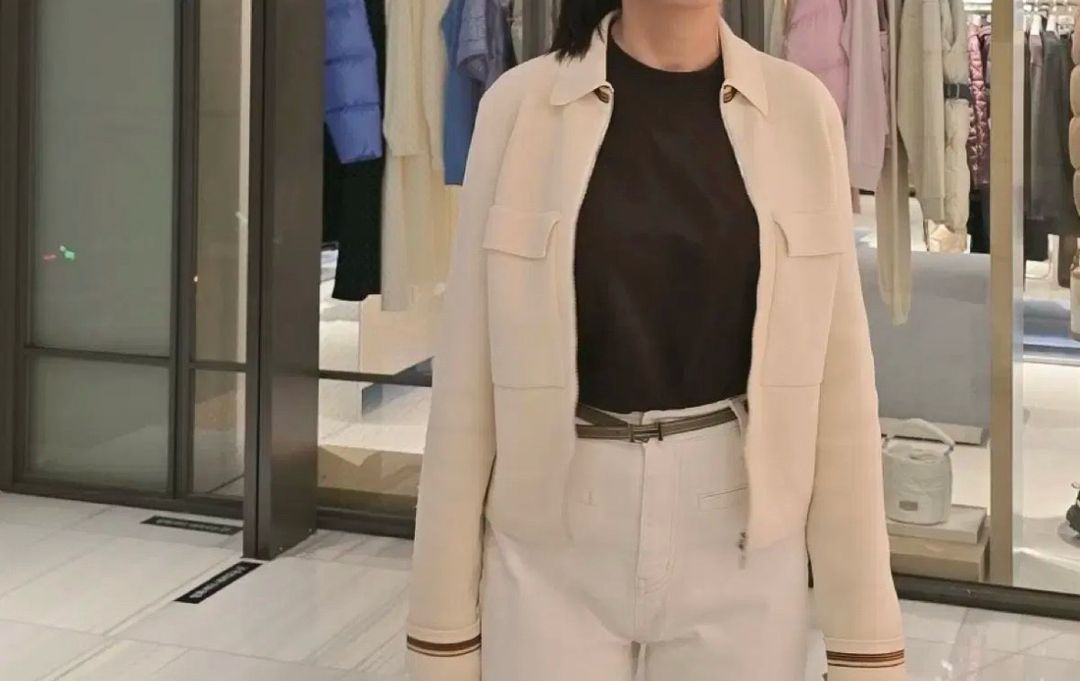 로로피아나니트집업자켓--0