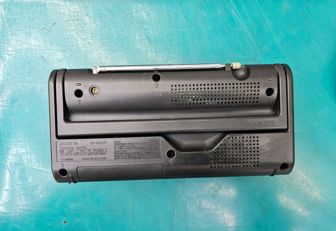 소니 ICF-M750V 라디오 이미지