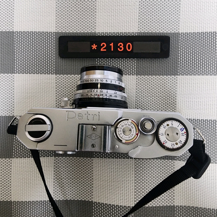 페트리 2.8 컬러 크렉티드 슈퍼 필름카메라--1