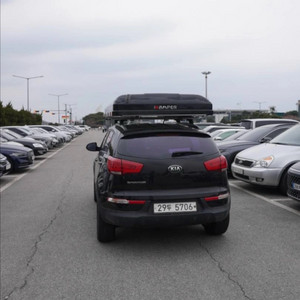 스포티지r 루프탑텐트올려진차량 캠핑카