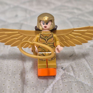 레고 DC 원더우먼 다이애나 프린스 골드윙즈 미니피규어(76157) 이미지