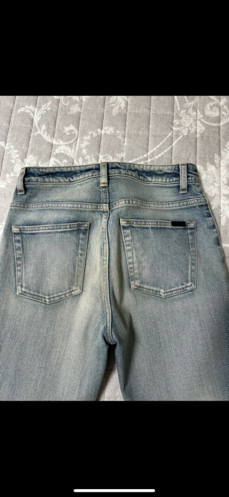 생로랑 미디움 웨이스트 연청 데님 진 25 s--5