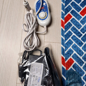 포켓베드 워셔블 차박 캠핑용 DC 12V/AC겸용 캠핑프로 고급형 온열매트 새상품