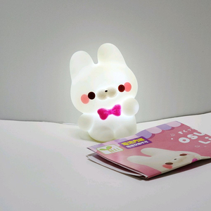 스쿳토탓치상 토끼 미니 무드등 피규어 가챠 흰색_미니 화이트 조명 굿즈_큰꼬리 친구들 스쿠토타치 스쿳토타치 이미지