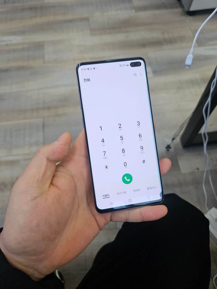 삼성 갤럭시S10플러스 블랙판매 중고폰 이미지