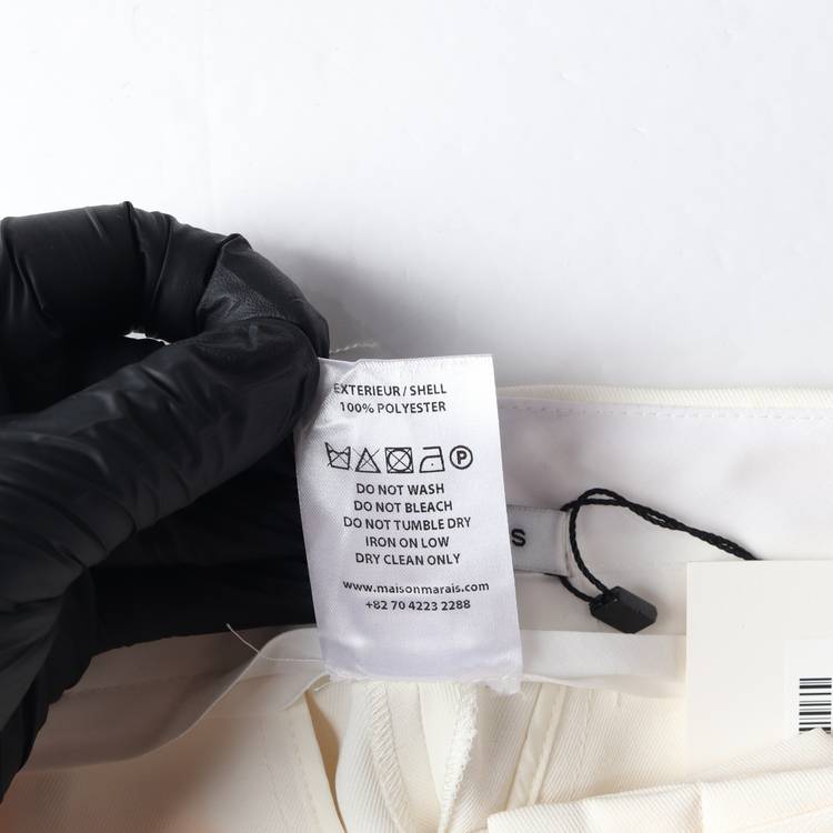 (새상품)메종마레 아이보리 벨트 핀턱 와이드 슬랙스 팬츠--6