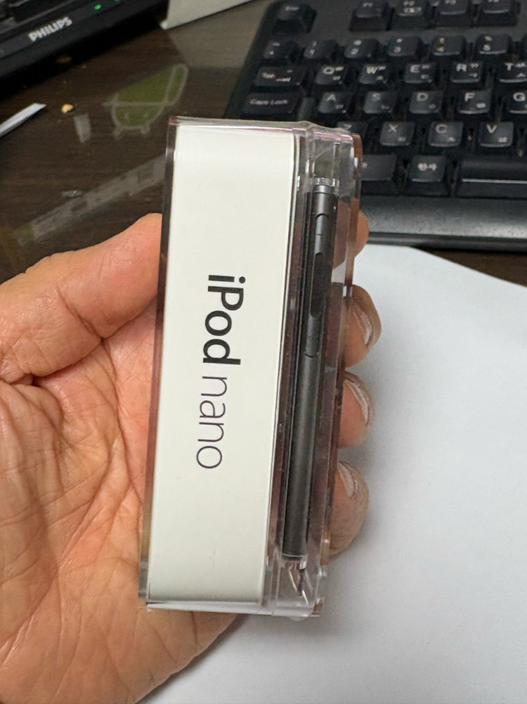 아이팟 나노 7세대 16기가 + 미개봉 이어폰--1