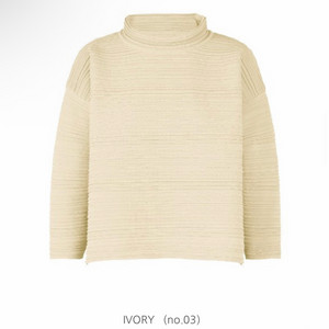 플리츠플리즈 크레페 니트 아이보리