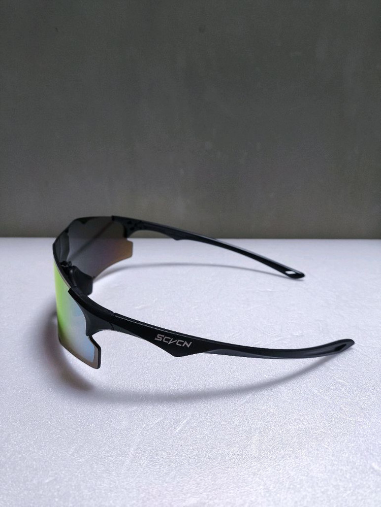 (새상품)런닝 등산 자전거 고글 선글라스 안경 큰얼굴 가능--3