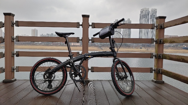 알톤 힐라리스 미니벨로 자전거 팝니다. 이미지