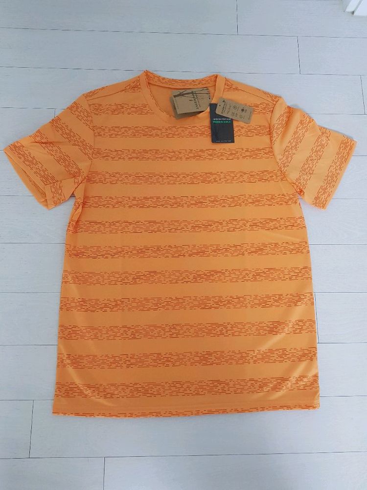 아웃도어 스포츠 웨어 마운티스트 서핑 반팔 라운드티 반팔 티셔츠 마운티스트 반팔티 등산의류 95 새상품 (미사용)--1