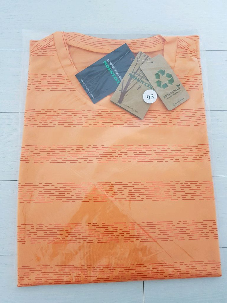 아웃도어 스포츠 웨어 마운티스트 서핑 반팔 라운드티 반팔 티셔츠 마운티스트 반팔티 등산의류 95 새상품 (미사용)--5