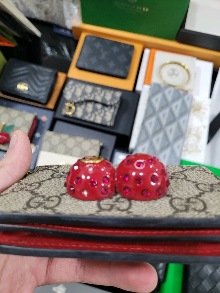 구찌 체리 카드지갑 이미지