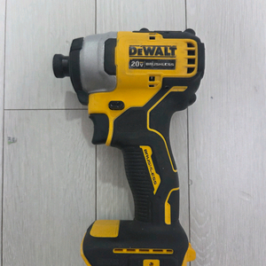 디월트 정품 임팩드릴 DCF809 18볼트