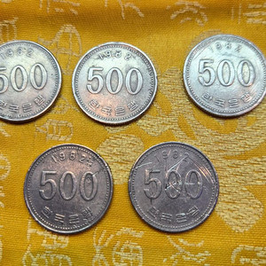 1982년 500원 동전 이미지