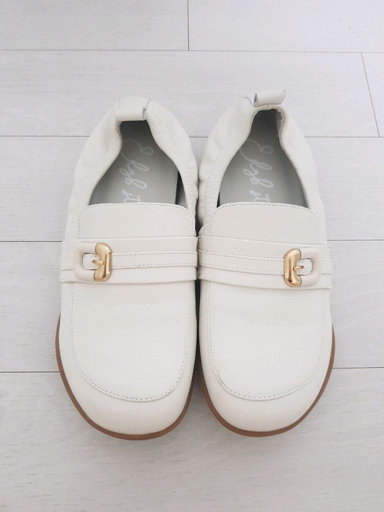 [ 엘리자베스 스튜어트 ] [ 25SS ] 소가죽 밴딩 로퍼 소가죽 로퍼 240 신발 단화 여성화 구두--6