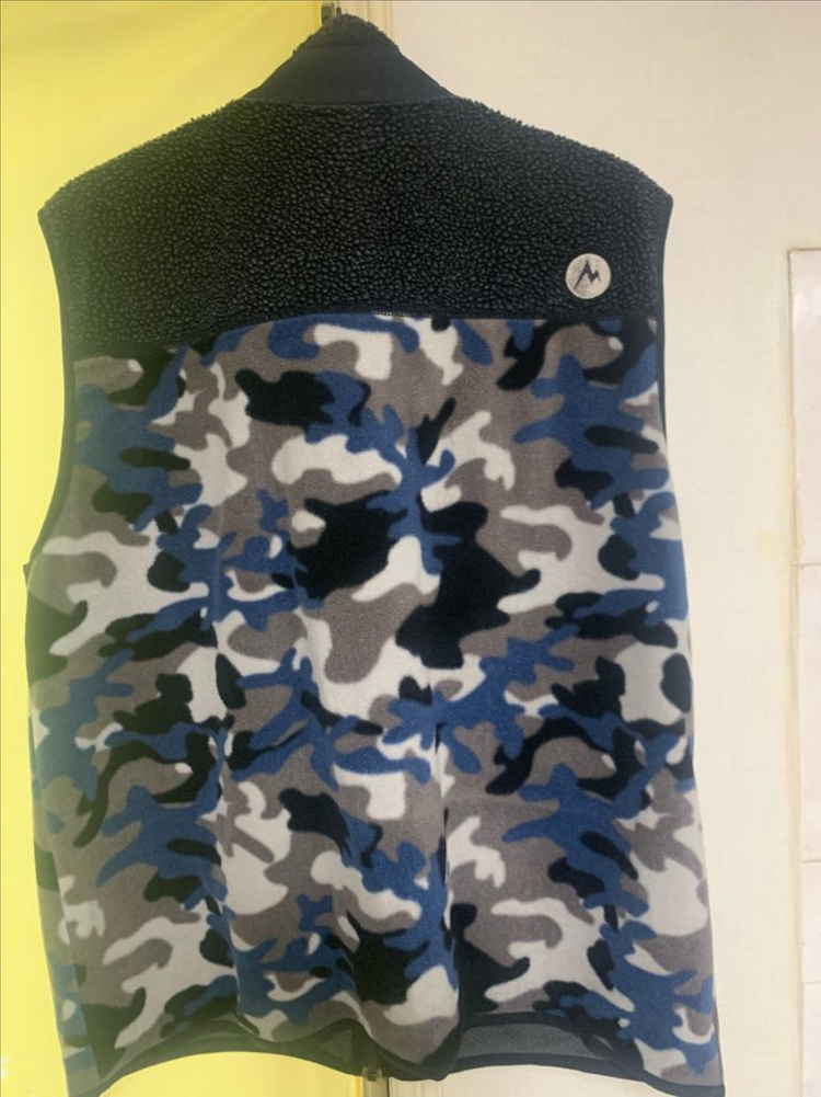 몽벨 후리스 양털 베스트 판매 합니다 이미지