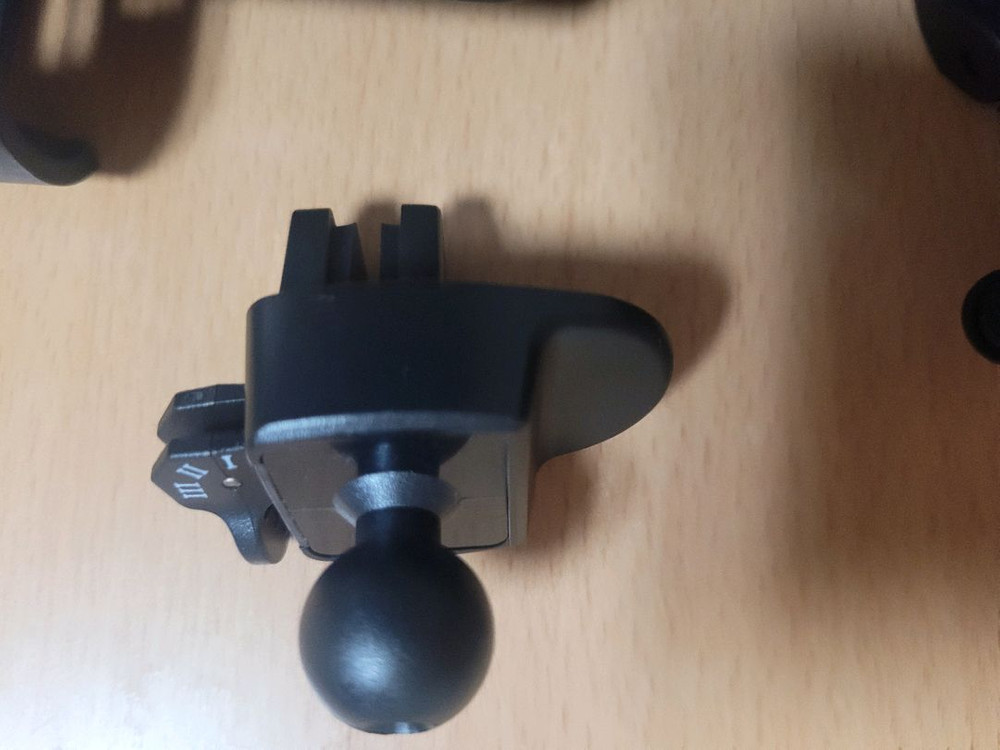 주파집 차량용센서무선충전거치대 4세대 CWC01--4