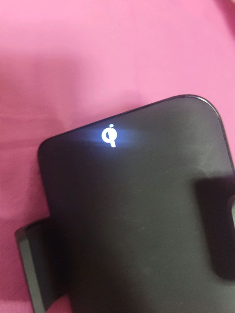 주파집 차량용센서무선충전거치대 4세대 CWC01--6