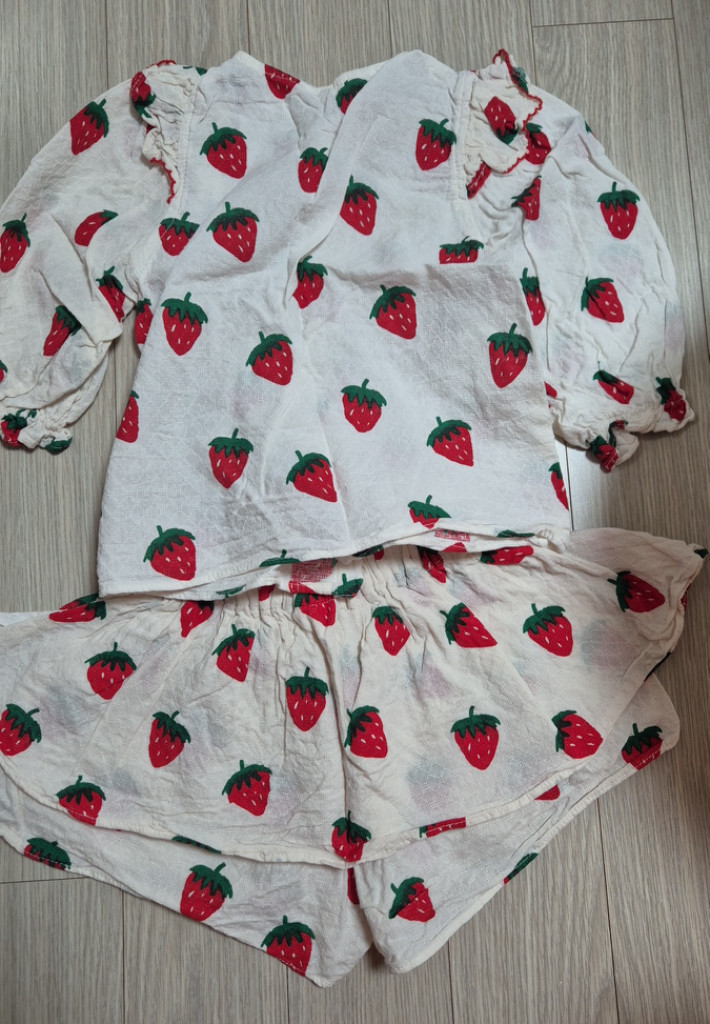 리미떼두두 러플 상하복 s--2