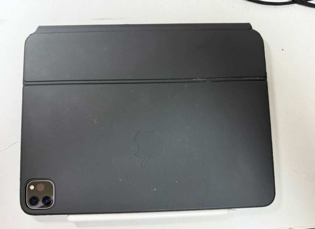 아이패드프로 11인치 M2 4세대 128기가 WIFI + 매직키보드 + 애플펜슬2 이미지