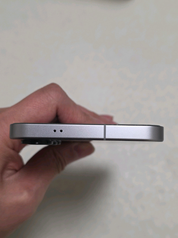 갤럭시 S25플러스 실버 512GB+삼성 정품 케이스팝니다--4