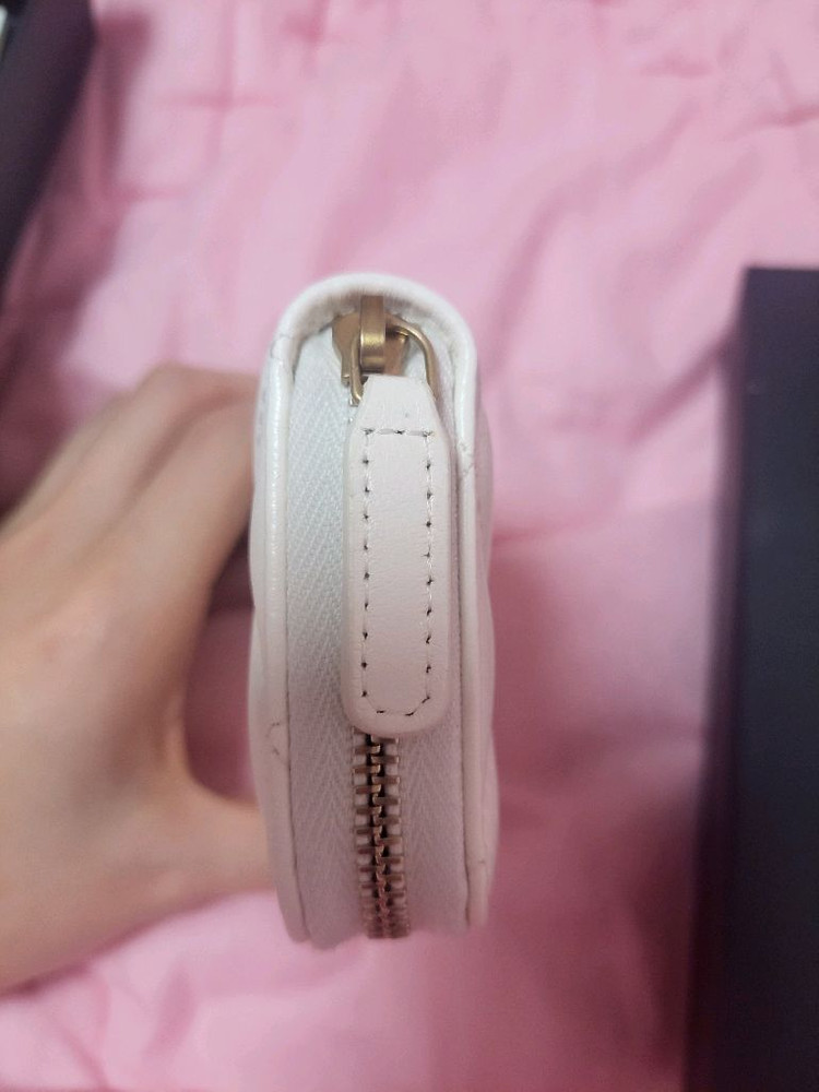 정품)급처미사용새상품!샤넬 하트 지갑 지퍼돌이 카드지갑 이미지