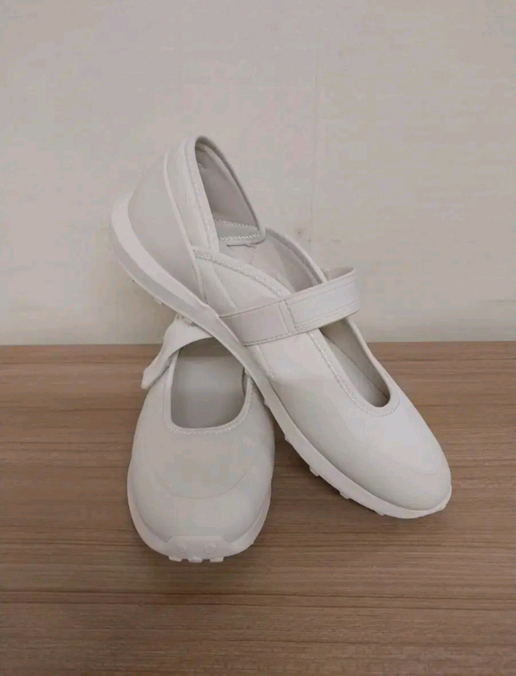 여성 자라 스포츠 발레리나 크림화이트 플랫슈즈 (245) 이미지