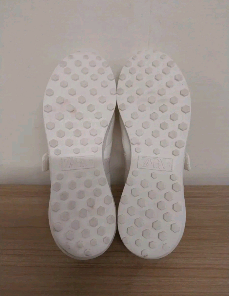 여성 자라 스포츠 발레리나 크림화이트 플랫슈즈 (245) 이미지