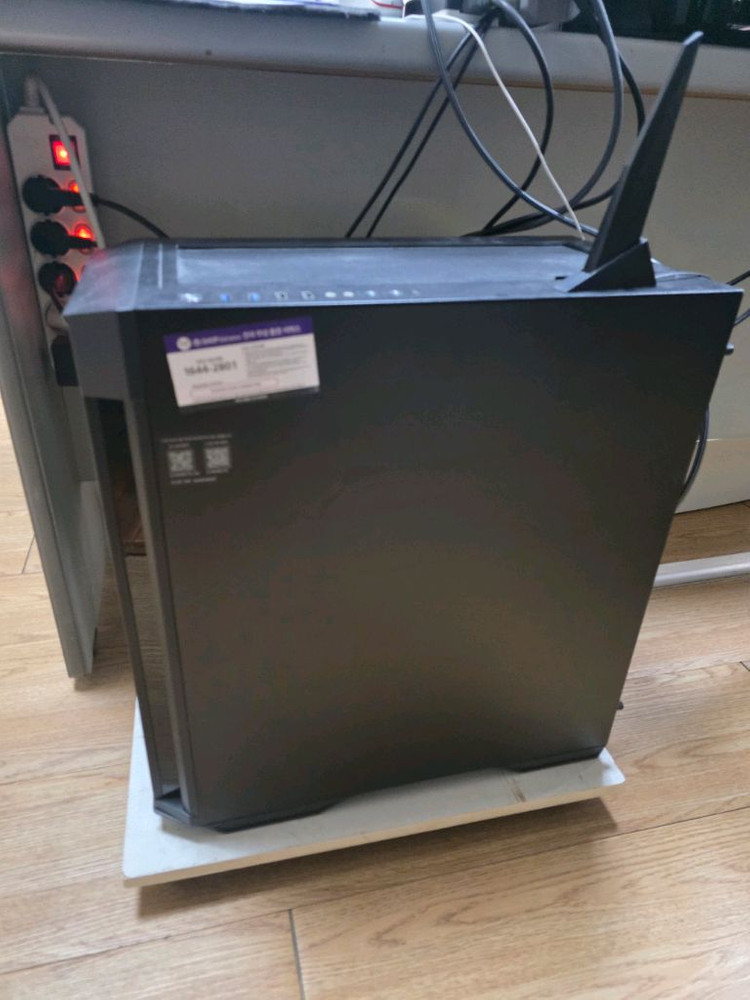 고성능 게이밍 데스크탑 PC(반본체) 이미지