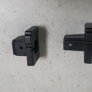 우경받침틀 연결조인트 이미지