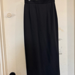 Escada 에스까다 H블랙 롱스커트