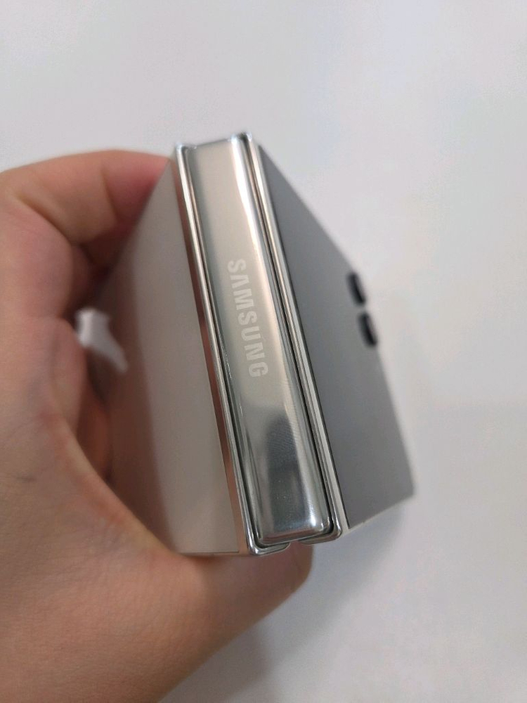 갤럭시 Z플립5 512G 자급제 특S급 서울z플립5 인천플립5 대전플립5 강원플립5 일산플립5 대구플립5 창원플립5 이미지