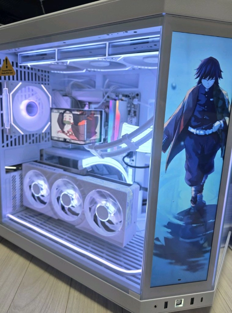 라이젠7 9800X3D RTX5080 Y70 어항본체 팝니다 이미지