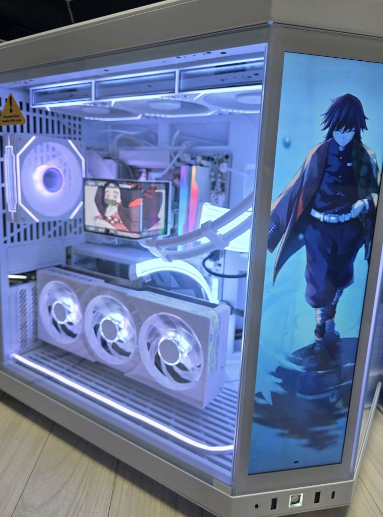 라이젠7 9800X3D RTX5080 Y70 어항본체 팝니다 이미지