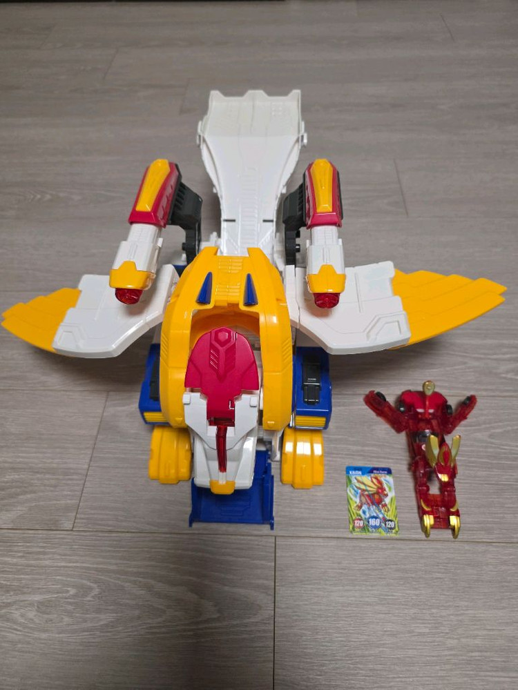 터닝메카드W 윙라이온 (1,2단계 변신 OK)+카이온+메카드1장 (카이온) 이미지