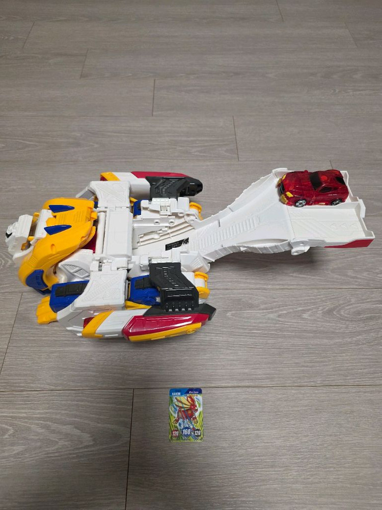 터닝메카드W 윙라이온 (1,2단계 변신 OK)+카이온+메카드1장 (카이온) 이미지