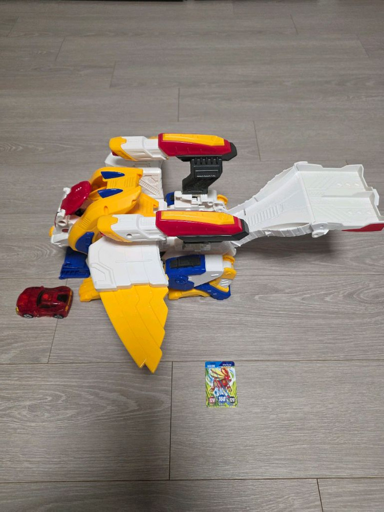 터닝메카드W 윙라이온 (1,2단계 변신 OK)+카이온+메카드1장 (카이온) 이미지