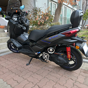 24년식 xmax 300 판매합니다