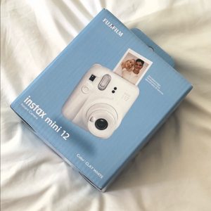 인스탁스 미니 12 화이트 (미개봉 새상품)