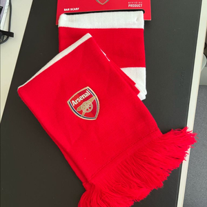 프리미어리그 18-19시즌 아스널 오피셜 굿즈 머플러 이미지