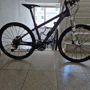 환타시아 카본 N2 마빅 휠세트 MTB 자전거 이미지