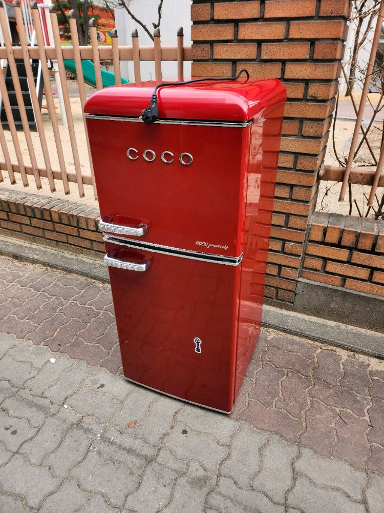 코코일렉 레트로 냉장고 117리터 이미지