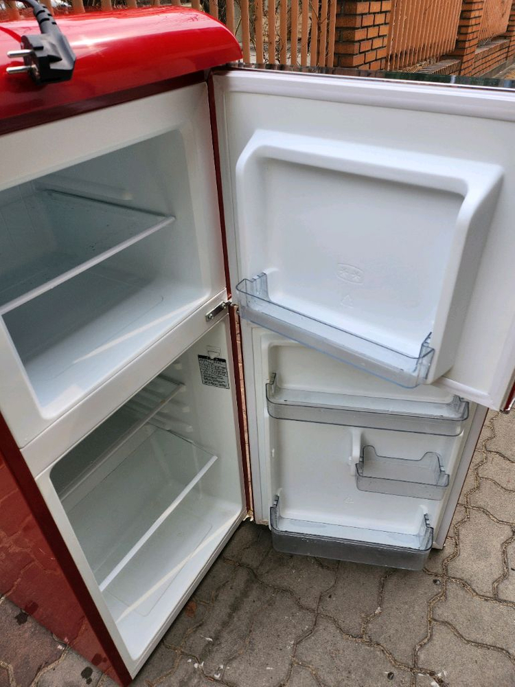 코코일렉 레트로 냉장고 117리터 이미지